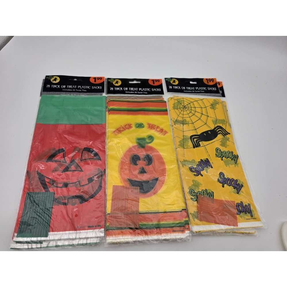 Nos Vintage Lot Of 3 Halloween Witch Trick or Treat Candy Bags - Pack of 20